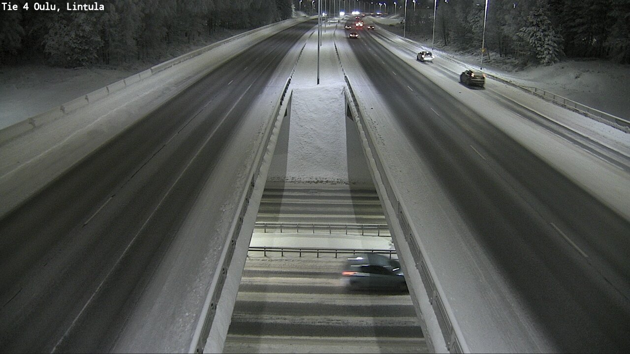 Weather Camera Image Väg 4 Uleåborg, Lintula, Oulu, Pohjois-Pohjanmaa