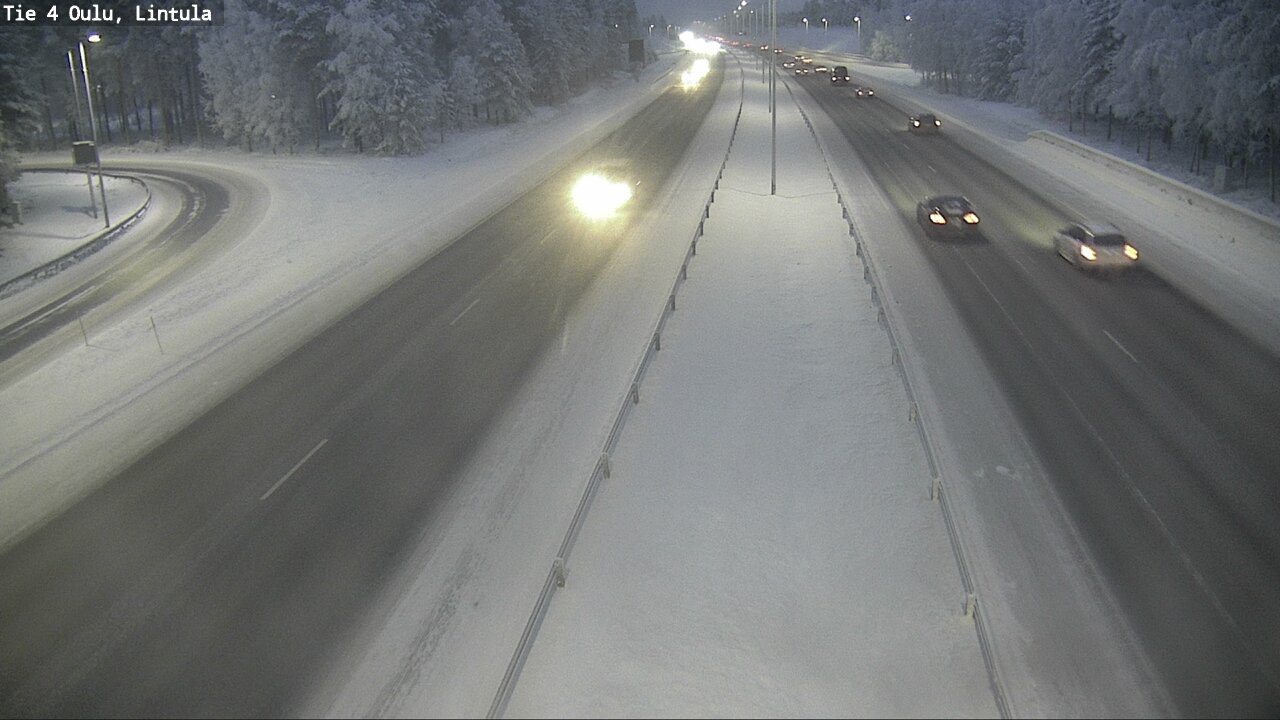 Weather Camera Image Väg 4 Uleåborg, Lintula, Oulu, Pohjois-Pohjanmaa