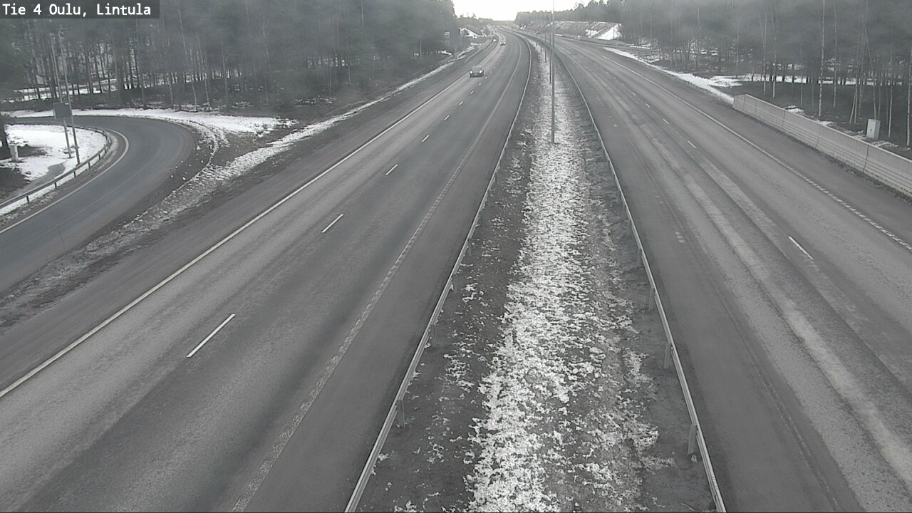 Weather Camera Image Väg 4 Uleåborg, Lintula, Oulu, Pohjois-Pohjanmaa