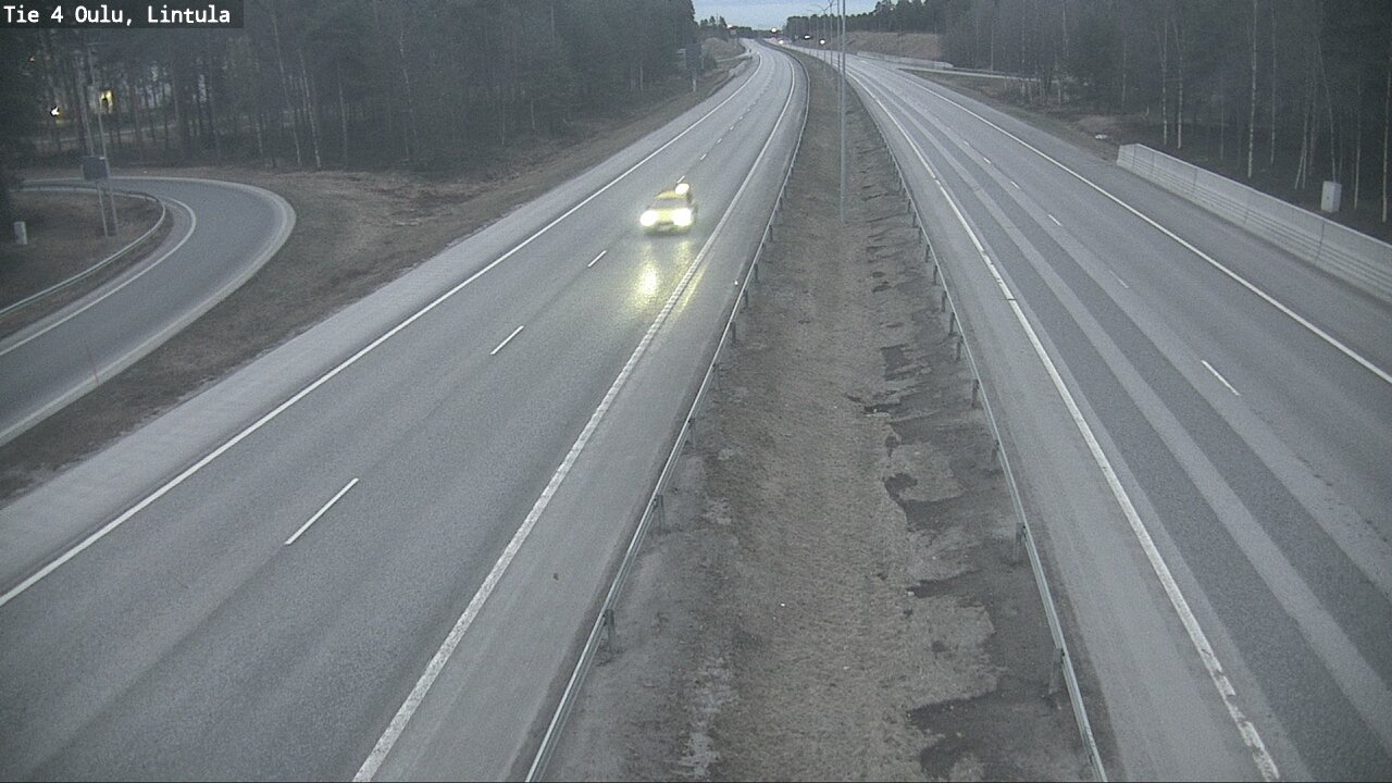 Weather Camera Image Road 4 Oulu, Lintula, Oulu, Pohjois-Pohjanmaa