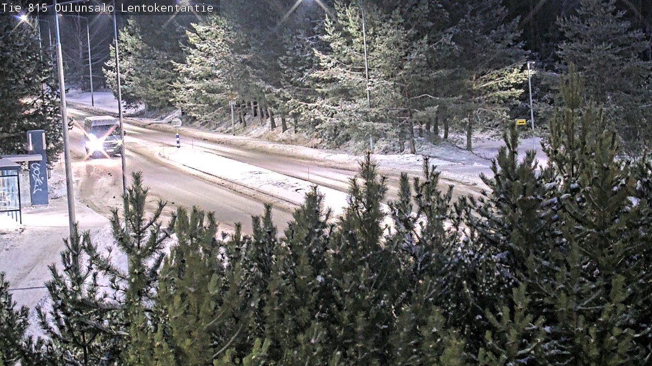 Weather Camera Image Väg 816 Uleåsalo, Lentokentäntie, Oulu, Pohjois-Pohjanmaa