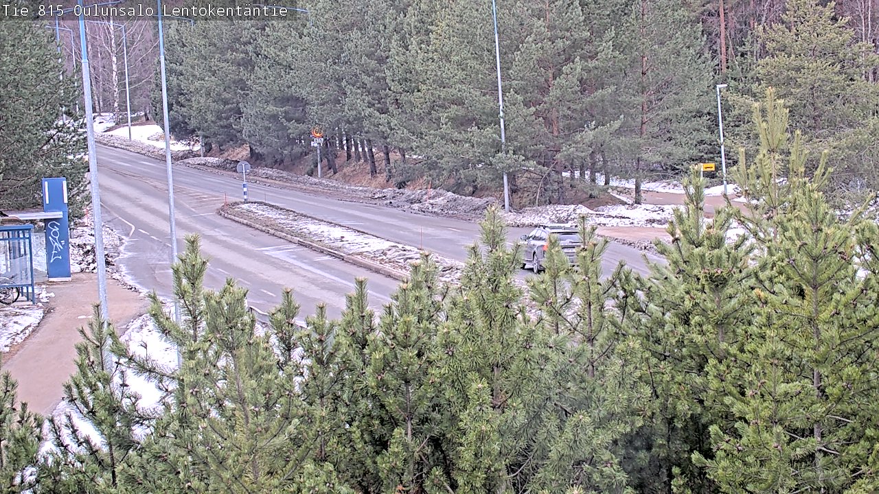 Weather Camera Image Väg 816 Uleåsalo, Lentokentäntie, Oulu, Pohjois-Pohjanmaa