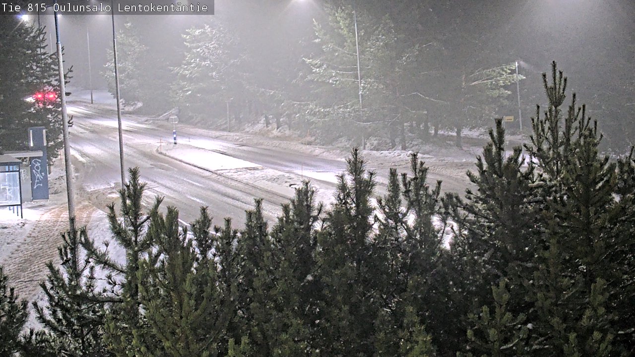 Weather Camera Image Väg 816 Uleåsalo, Lentokentäntie, Oulu, Pohjois-Pohjanmaa