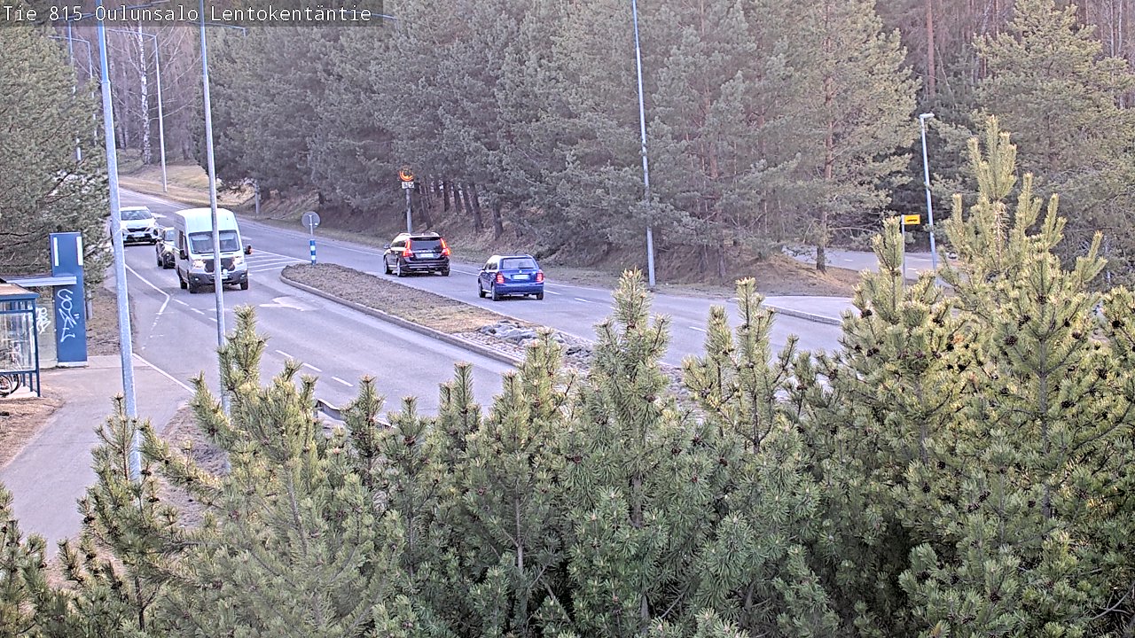 Weather Camera Image Väg 816 Uleåsalo, Lentokentäntie, Oulu, Pohjois-Pohjanmaa