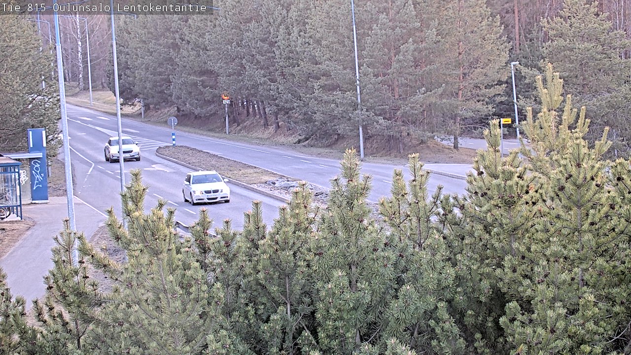 Weather Camera Image Väg 816 Uleåsalo, Lentokentäntie, Oulu, Pohjois-Pohjanmaa
