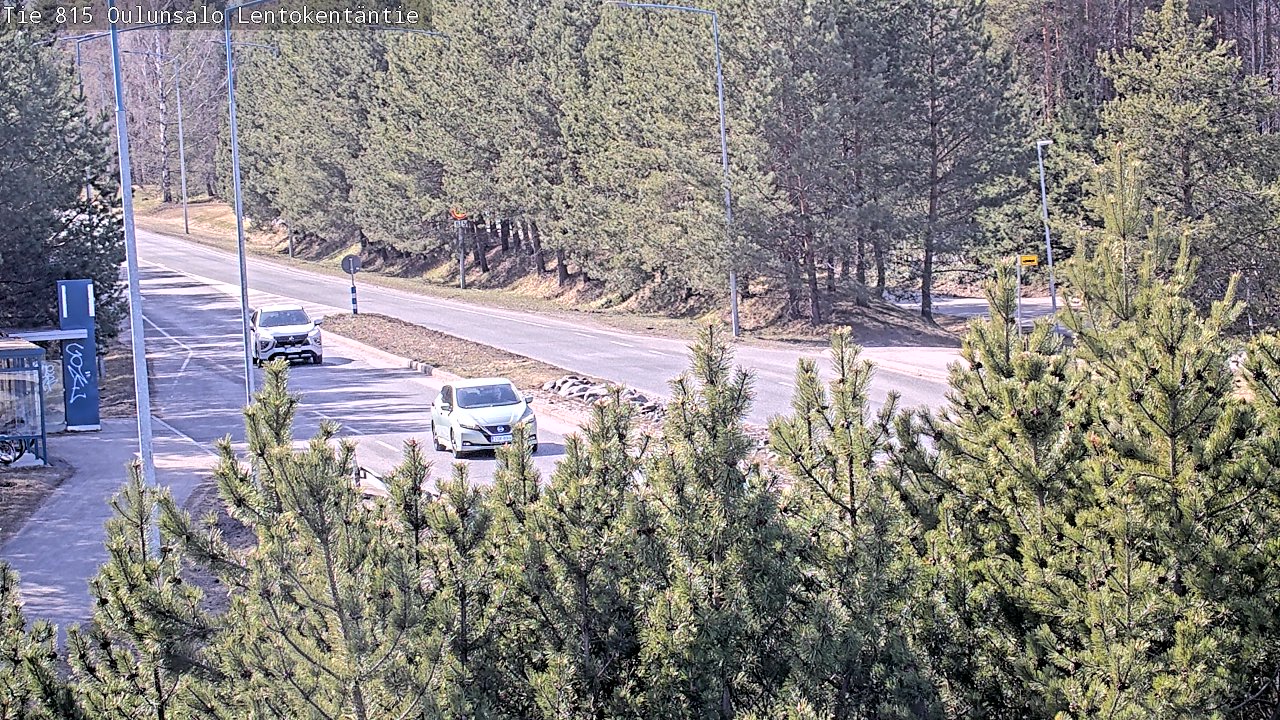Weather Camera Image Väg 816 Uleåsalo, Lentokentäntie, Oulu, Pohjois-Pohjanmaa