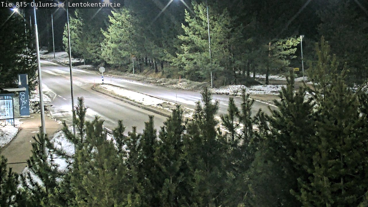 Weather Camera Image Väg 816 Uleåsalo, Lentokentäntie, Oulu, Pohjois-Pohjanmaa