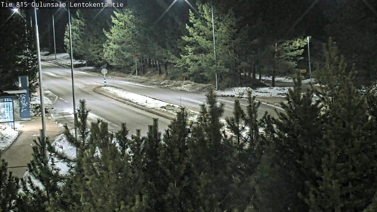 Weather Camera Image Väg 816 Uleåsalo, Lentokentäntie, Oulu, Pohjois-Pohjanmaa