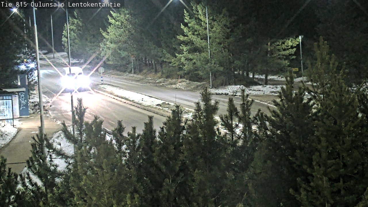 Weather Camera Image Väg 816 Uleåsalo, Lentokentäntie, Oulu, Pohjois-Pohjanmaa