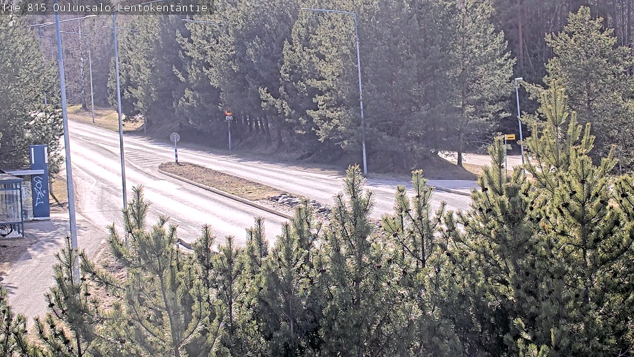 Weather Camera Image Väg 816 Uleåsalo, Lentokentäntie, Oulu, Pohjois-Pohjanmaa