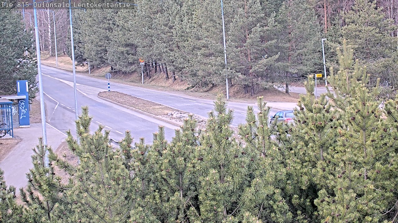 Weather Camera Image Väg 816 Uleåsalo, Lentokentäntie, Oulu, Pohjois-Pohjanmaa