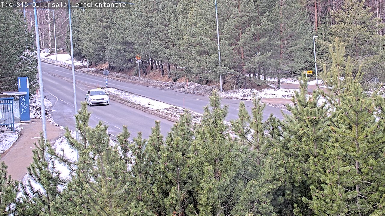 Weather Camera Image Väg 816 Uleåsalo, Lentokentäntie, Oulu, Pohjois-Pohjanmaa