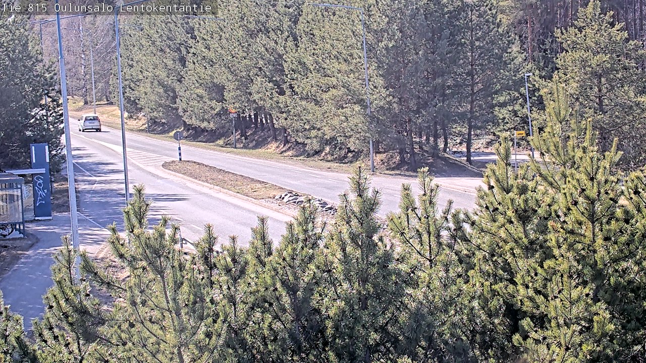Weather Camera Image Väg 816 Uleåsalo, Lentokentäntie, Oulu, Pohjois-Pohjanmaa