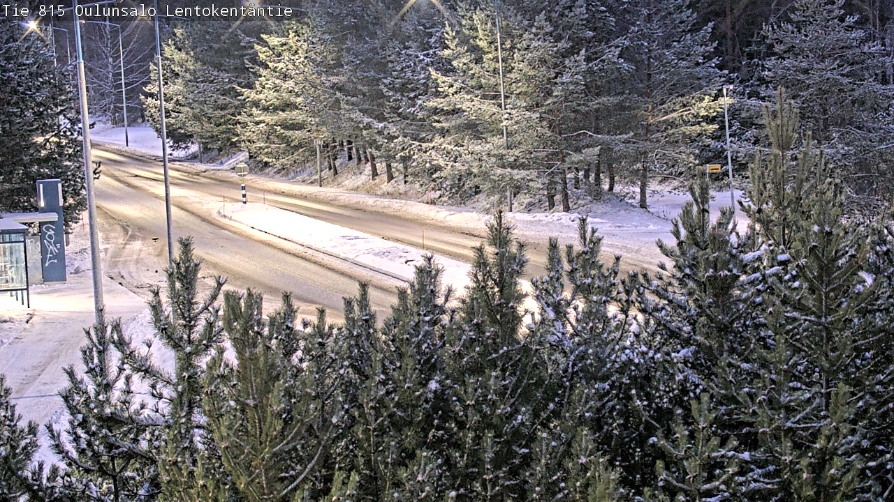 Weather Camera Image Väg 816 Uleåsalo, Lentokentäntie, Oulu, Pohjois-Pohjanmaa