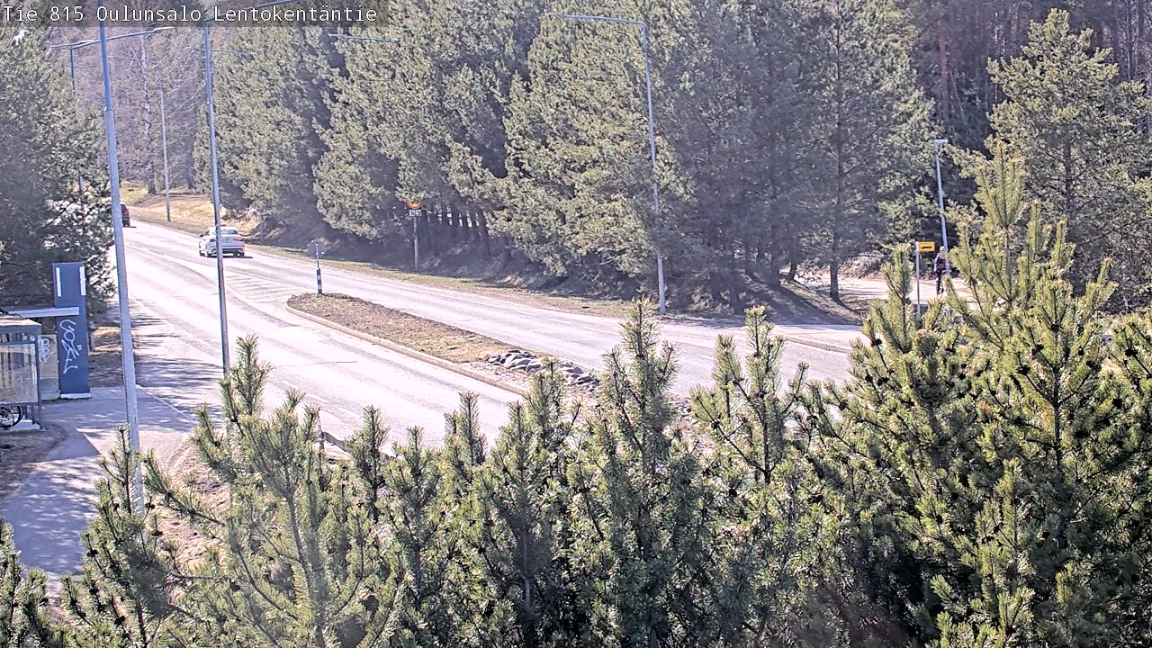 Weather Camera Image Väg 816 Uleåsalo, Lentokentäntie, Oulu, Pohjois-Pohjanmaa