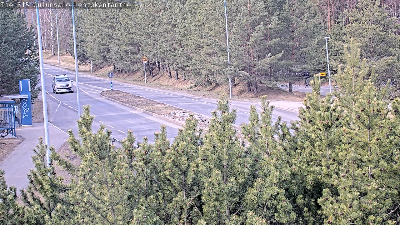Weather Camera Image Väg 816 Uleåsalo, Lentokentäntie, Oulu, Pohjois-Pohjanmaa