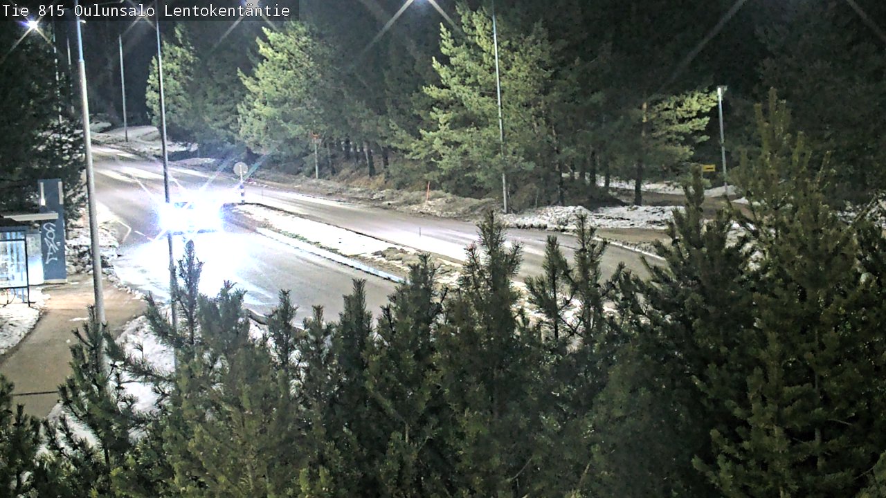 Weather Camera Image Väg 816 Uleåsalo, Lentokentäntie, Oulu, Pohjois-Pohjanmaa