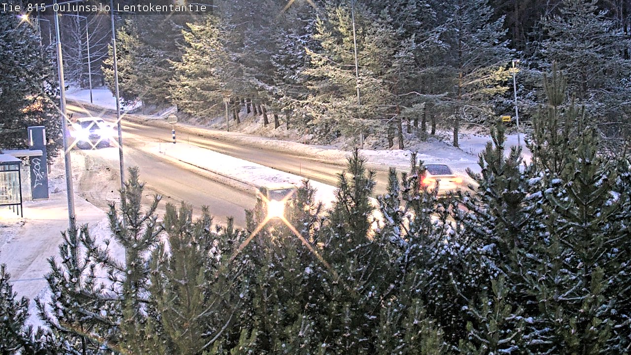 Weather Camera Image Väg 816 Uleåsalo, Lentokentäntie, Oulu, Pohjois-Pohjanmaa