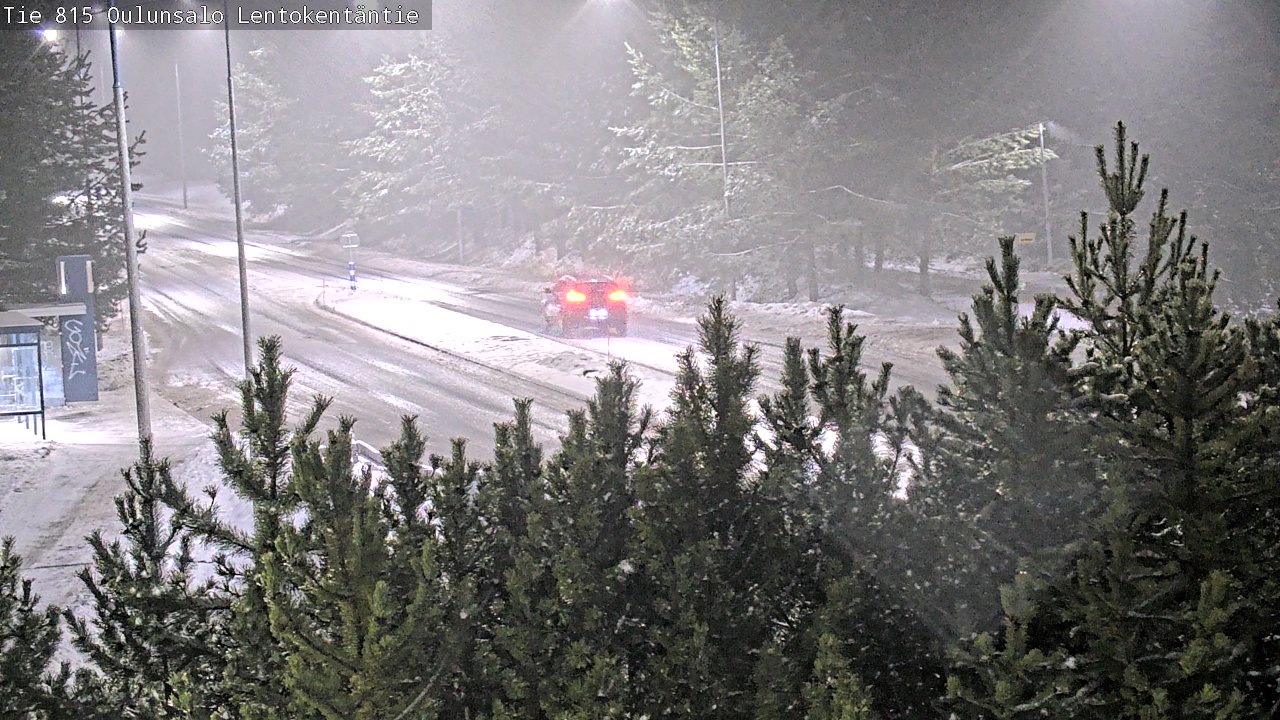 Weather Camera Image Väg 816 Uleåsalo, Lentokentäntie, Oulu, Pohjois-Pohjanmaa