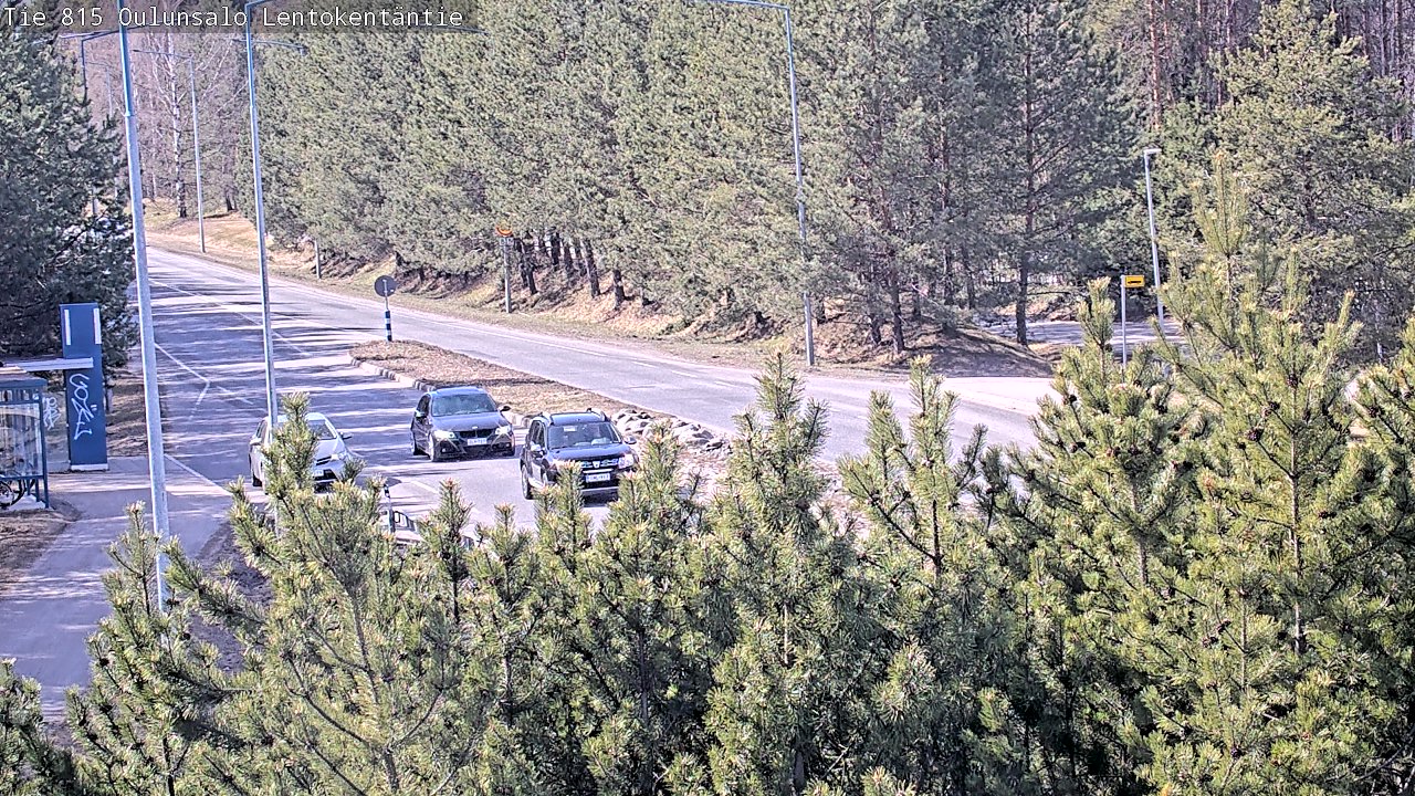 Weather Camera Image Väg 816 Uleåsalo, Lentokentäntie, Oulu, Pohjois-Pohjanmaa