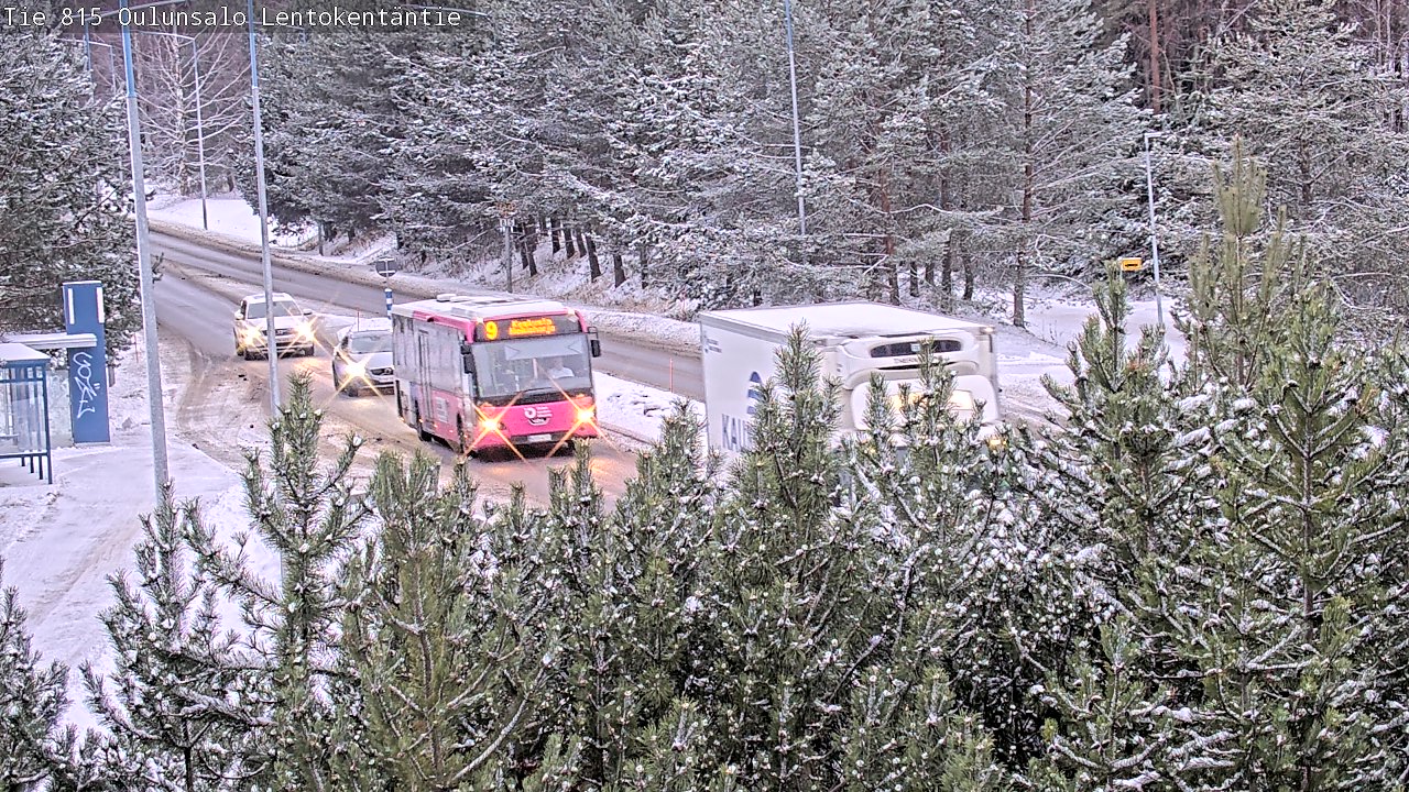 Weather Camera Image Väg 816 Uleåsalo, Lentokentäntie, Oulu, Pohjois-Pohjanmaa