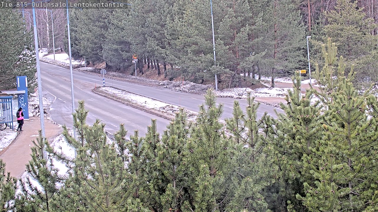 Weather Camera Image Väg 816 Uleåsalo, Lentokentäntie, Oulu, Pohjois-Pohjanmaa