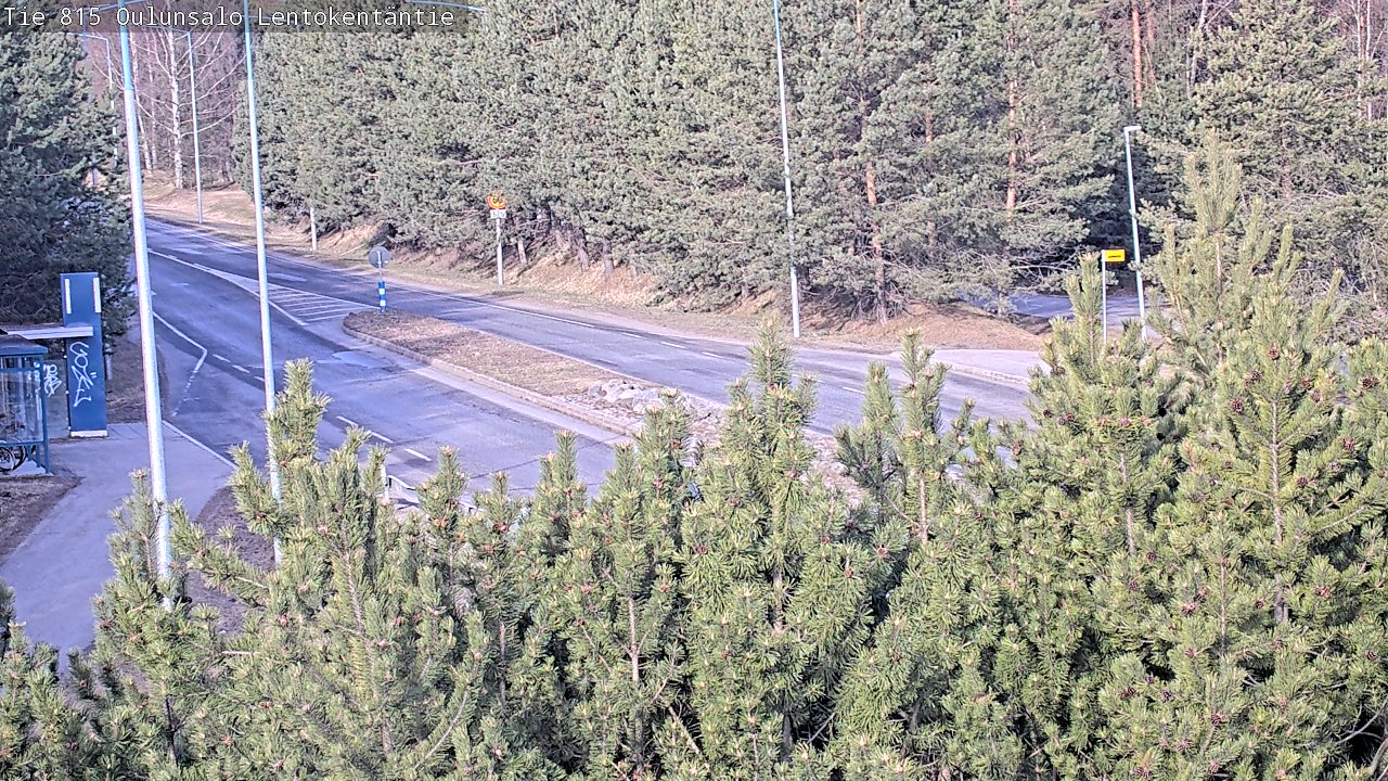 Weather Camera Image Väg 816 Uleåsalo, Lentokentäntie, Oulu, Pohjois-Pohjanmaa