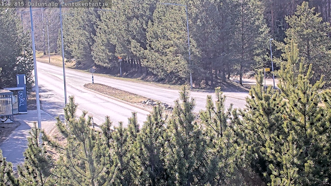 Weather Camera Image Väg 816 Uleåsalo, Lentokentäntie, Oulu, Pohjois-Pohjanmaa