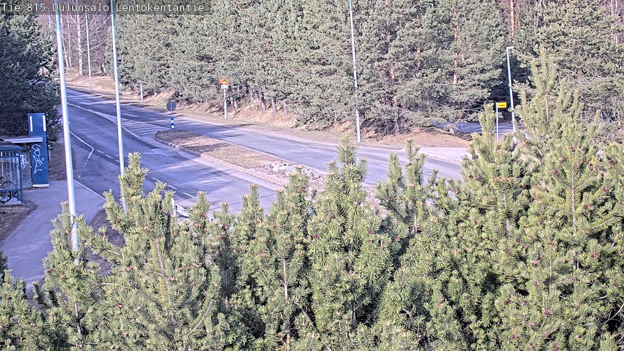 Weather Camera Image Väg 816 Uleåsalo, Lentokentäntie, Oulu, Pohjois-Pohjanmaa