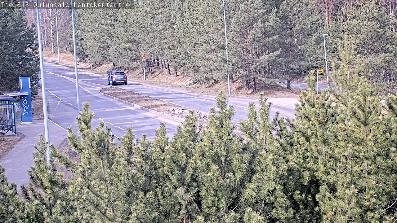 Weather Camera Image Väg 816 Uleåsalo, Lentokentäntie, Oulu, Pohjois-Pohjanmaa