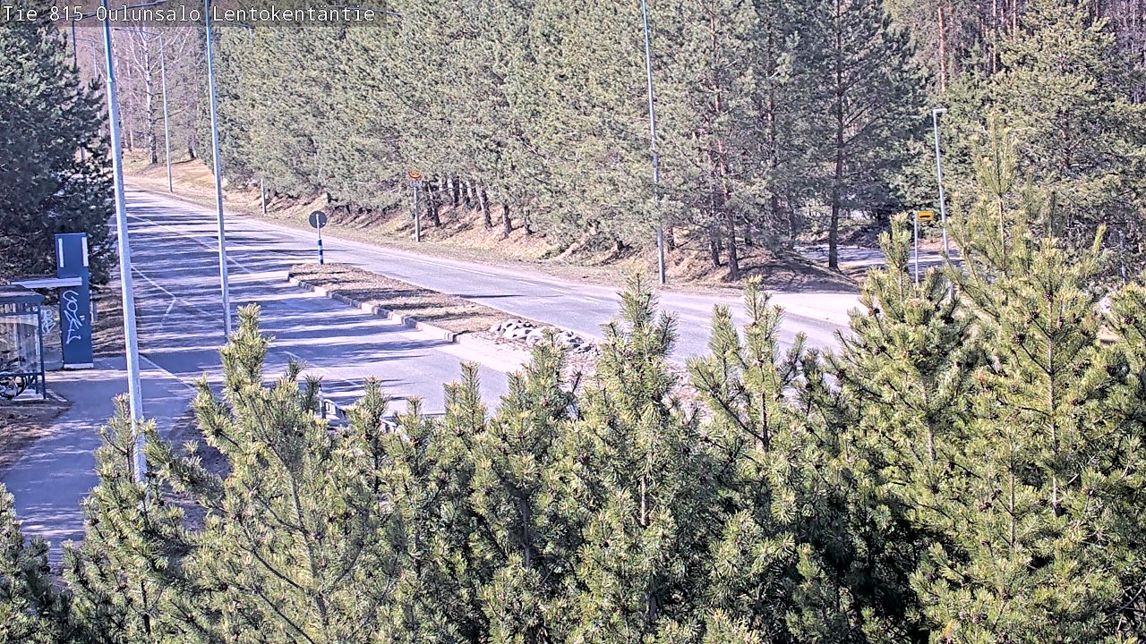 Weather Camera Image Väg 816 Uleåsalo, Lentokentäntie, Oulu, Pohjois-Pohjanmaa