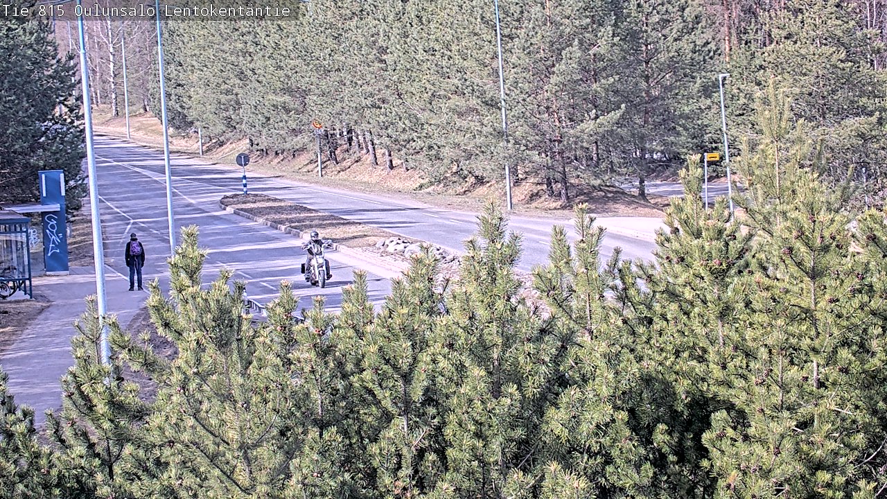 Weather Camera Image Väg 816 Uleåsalo, Lentokentäntie, Oulu, Pohjois-Pohjanmaa