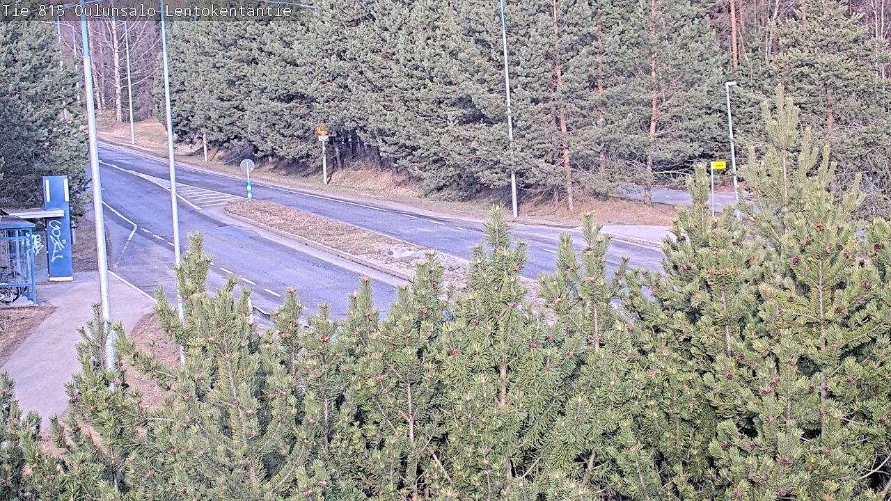 Weather Camera Image Väg 816 Uleåsalo, Lentokentäntie, Oulu, Pohjois-Pohjanmaa
