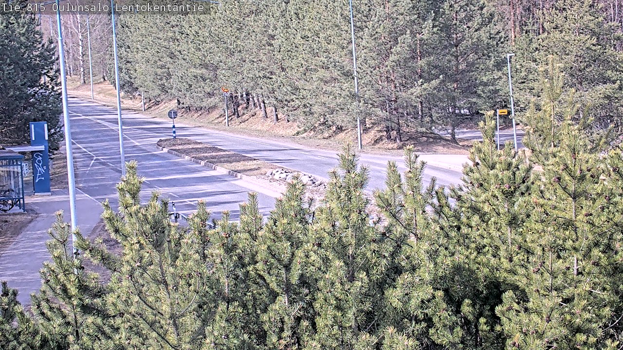 Weather Camera Image Väg 816 Uleåsalo, Lentokentäntie, Oulu, Pohjois-Pohjanmaa