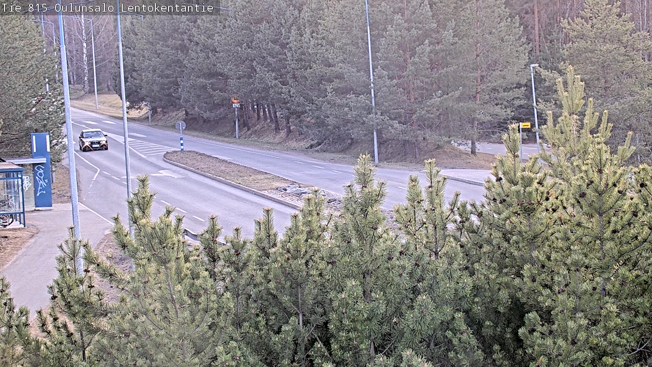 Weather Camera Image Väg 816 Uleåsalo, Lentokentäntie, Oulu, Pohjois-Pohjanmaa