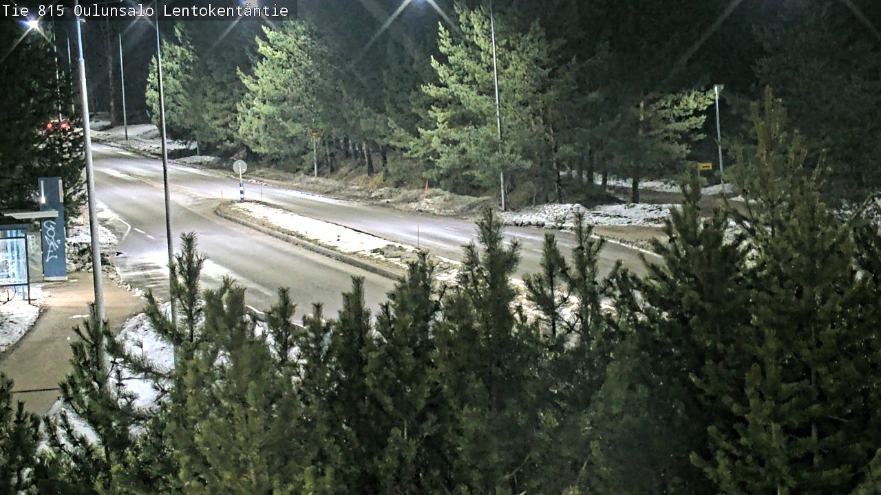 Weather Camera Image Väg 816 Uleåsalo, Lentokentäntie, Oulu, Pohjois-Pohjanmaa