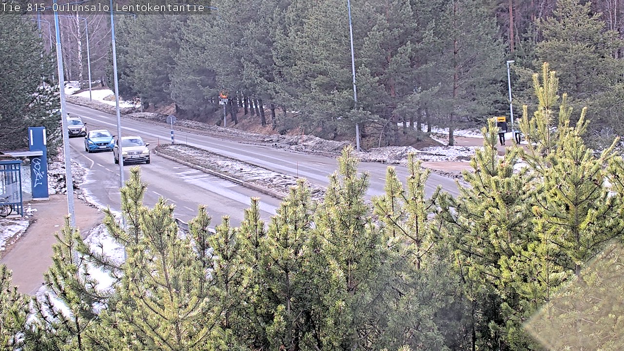 Weather Camera Image Väg 816 Uleåsalo, Lentokentäntie, Oulu, Pohjois-Pohjanmaa