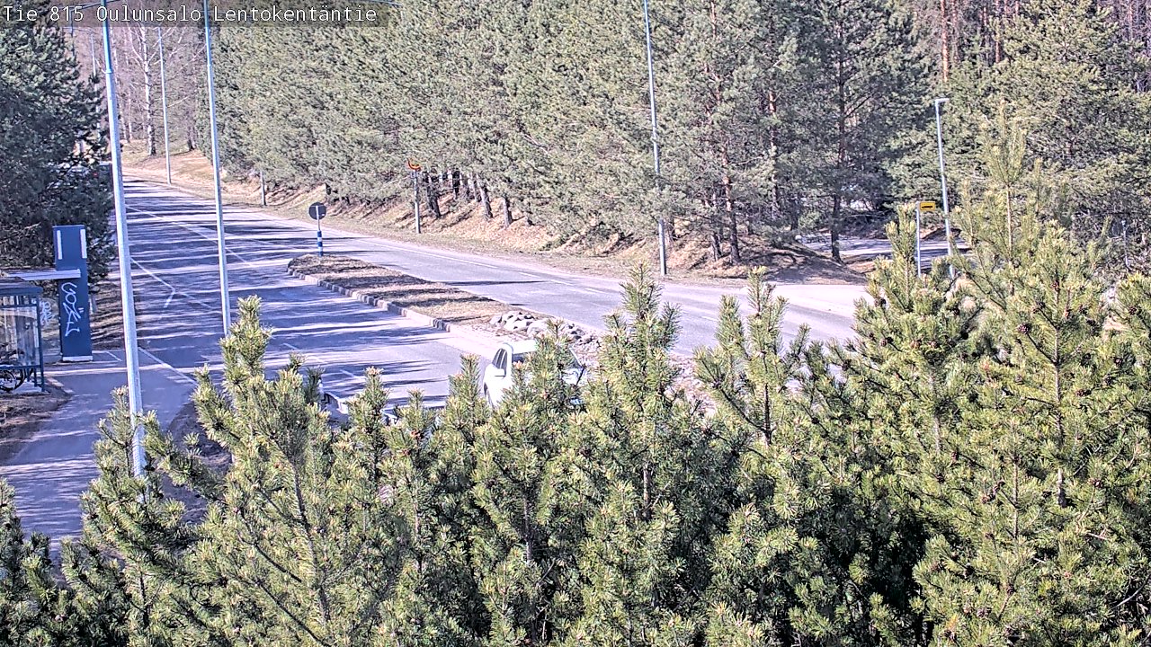 Weather Camera Image Väg 816 Uleåsalo, Lentokentäntie, Oulu, Pohjois-Pohjanmaa