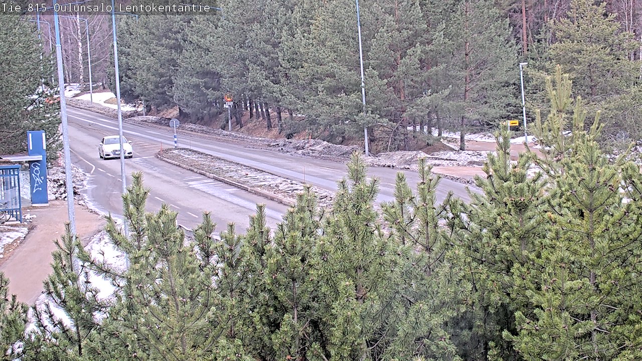 Weather Camera Image Väg 816 Uleåsalo, Lentokentäntie, Oulu, Pohjois-Pohjanmaa