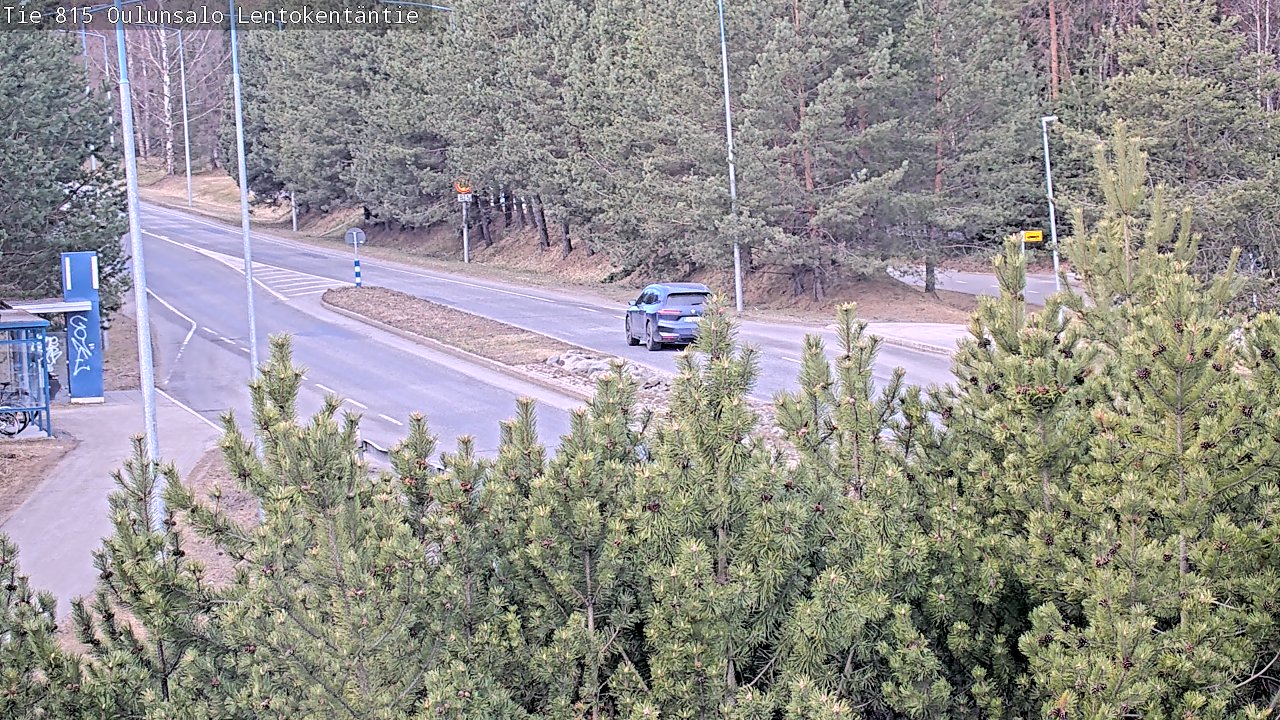 Weather Camera Image Väg 816 Uleåsalo, Lentokentäntie, Oulu, Pohjois-Pohjanmaa
