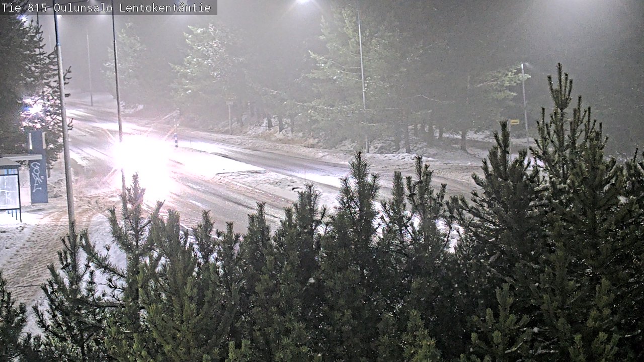 Weather Camera Image Väg 816 Uleåsalo, Lentokentäntie, Oulu, Pohjois-Pohjanmaa