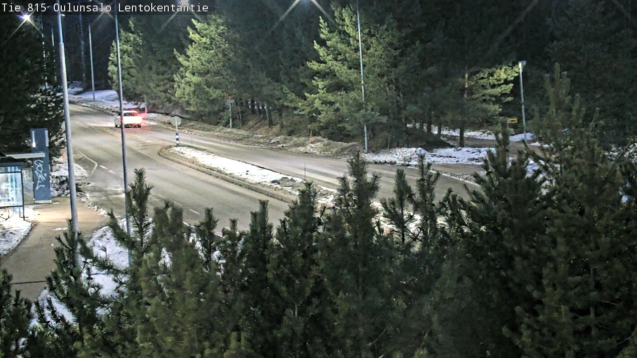 Weather Camera Image Väg 816 Uleåsalo, Lentokentäntie, Oulu, Pohjois-Pohjanmaa