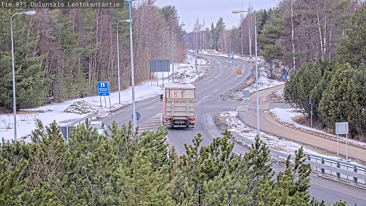 Weather Camera Image Väg 816 Uleåsalo, Lentokentäntie, Oulu, Pohjois-Pohjanmaa