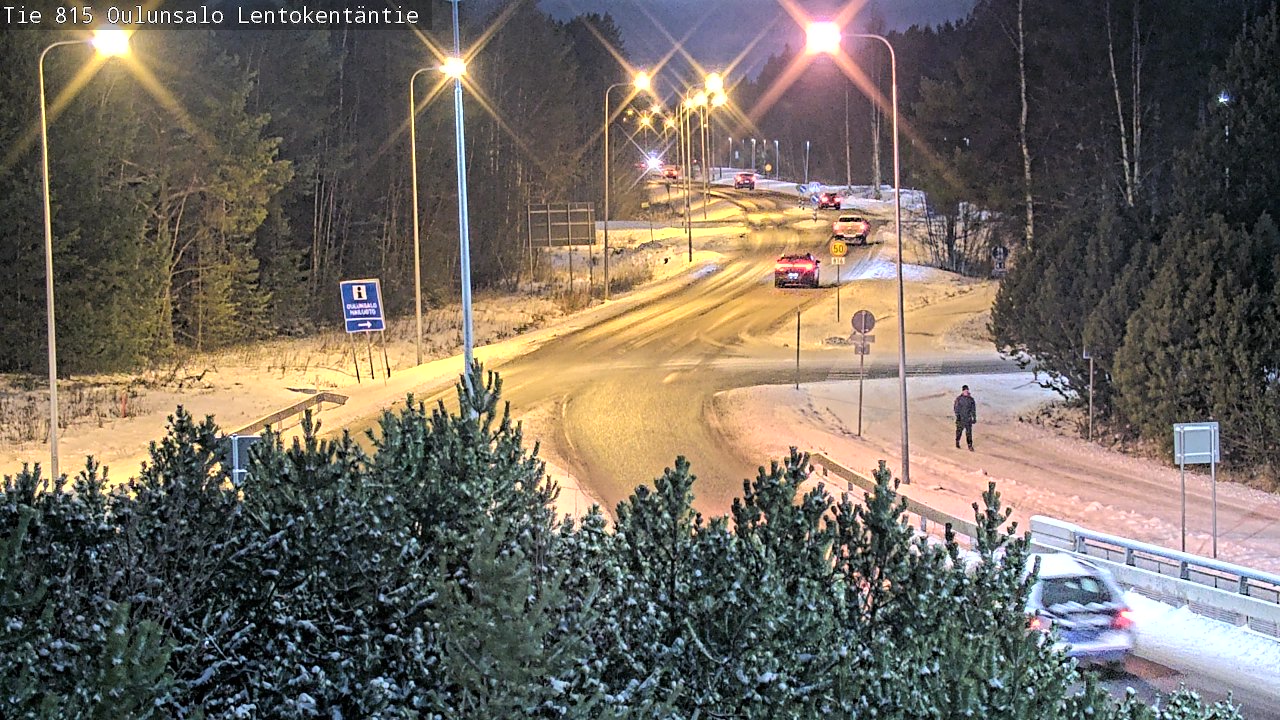Weather Camera Image Väg 816 Uleåsalo, Lentokentäntie, Oulu, Pohjois-Pohjanmaa