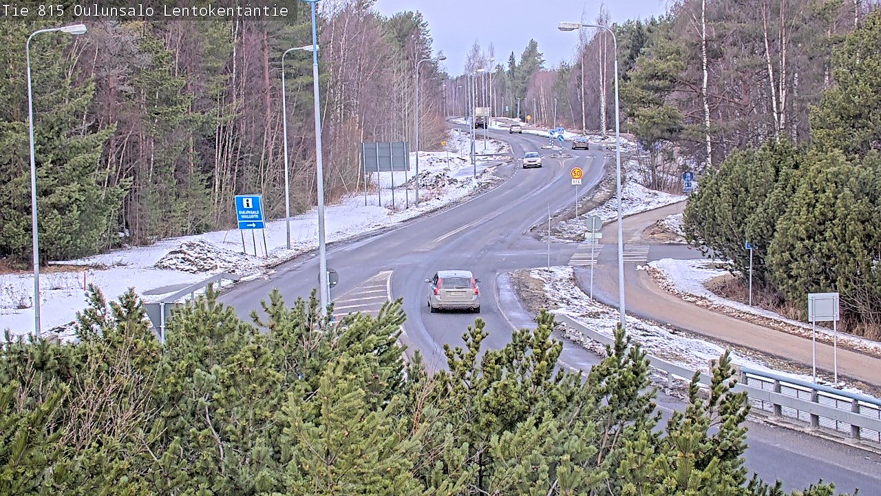 Weather Camera Image Väg 816 Uleåsalo, Lentokentäntie, Oulu, Pohjois-Pohjanmaa