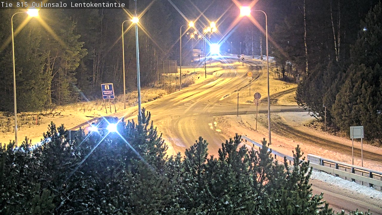 Weather Camera Image Väg 816 Uleåsalo, Lentokentäntie, Oulu, Pohjois-Pohjanmaa