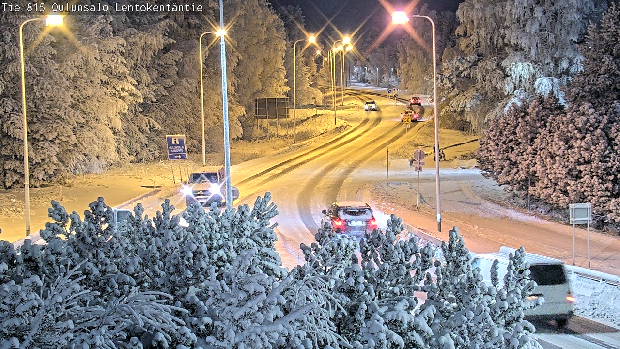 Weather Camera Image Road 816 Oulunsalo, Lentokentäntie, Oulu, Pohjois-Pohjanmaa