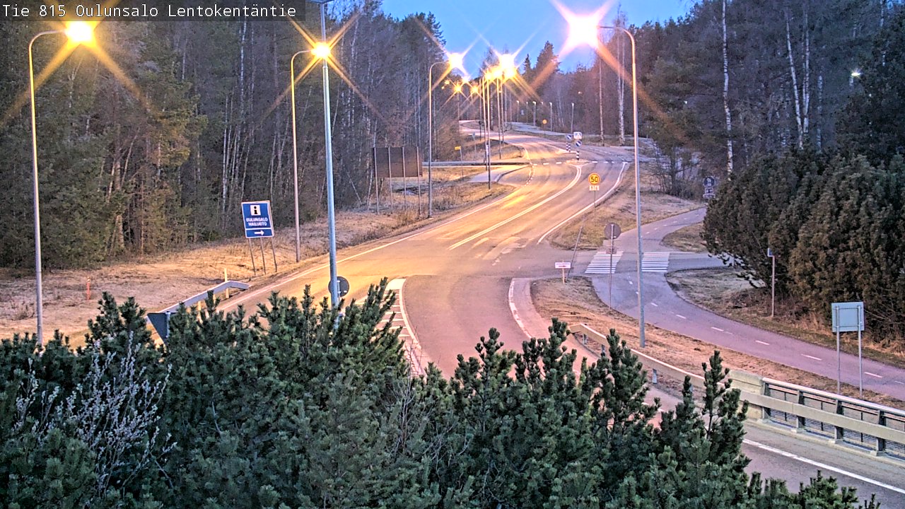 Weather Camera Image Väg 816 Uleåsalo, Lentokentäntie, Oulu, Pohjois-Pohjanmaa