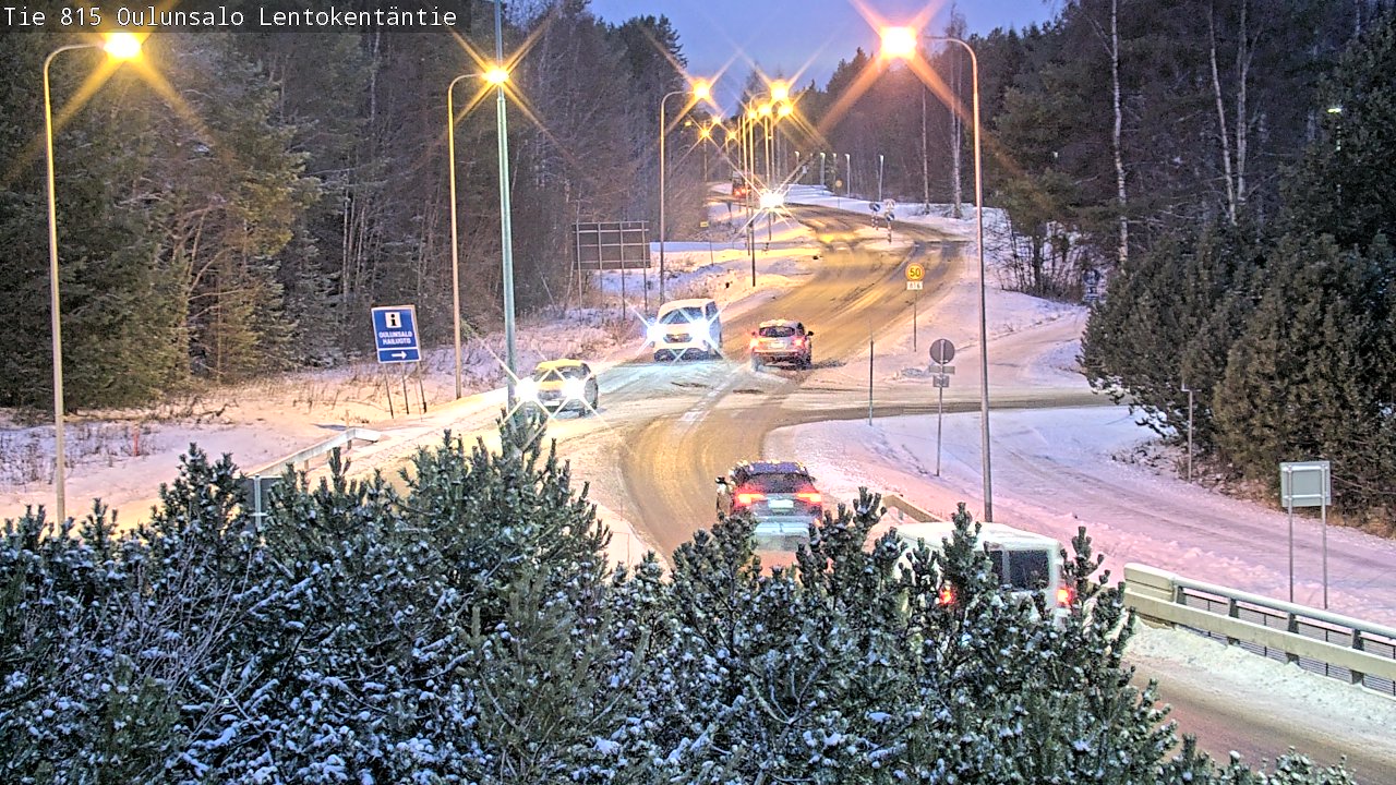 Weather Camera Image Väg 816 Uleåsalo, Lentokentäntie, Oulu, Pohjois-Pohjanmaa