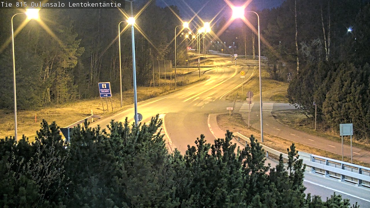Weather Camera Image Road 816 Oulunsalo, Lentokentäntie, Oulu, Pohjois-Pohjanmaa